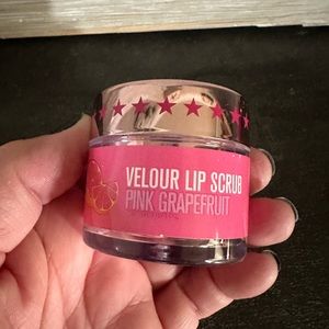 JSC Lip Scrub
